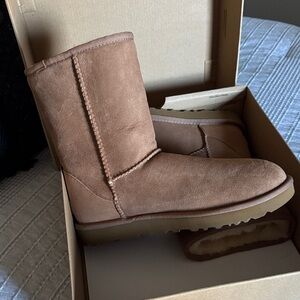 UGG Classic Short Boots - New